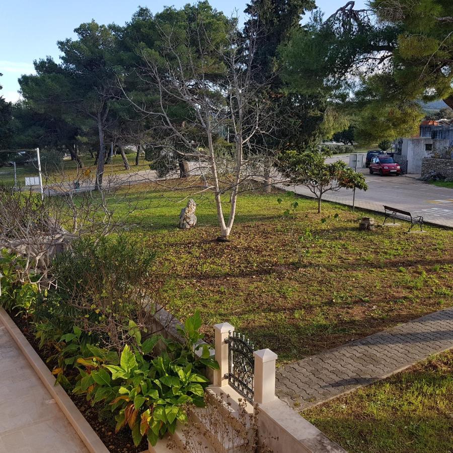 Ruzica Apartments Mirca  Bagian luar foto