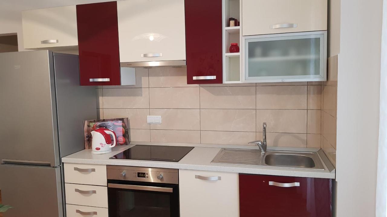 Ruzica Apartments Mirca  Bagian luar foto
